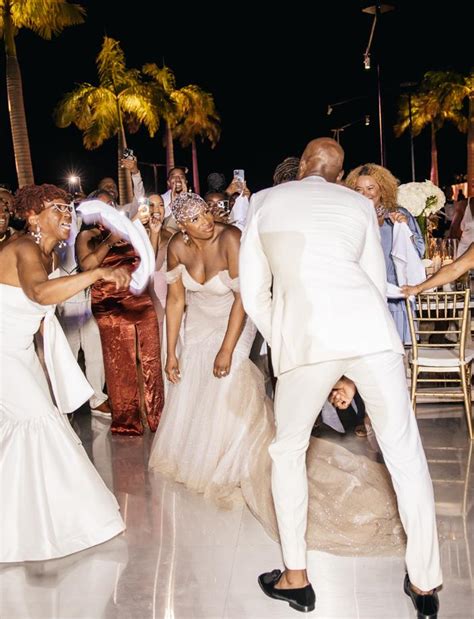 aisha hinds wedding photos|See Footage From Aisha Hinds Epic Wedding Weekend In。